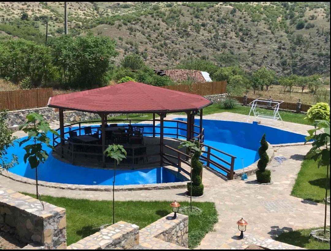 Vila Nika ヴェレス エクステリア 写真