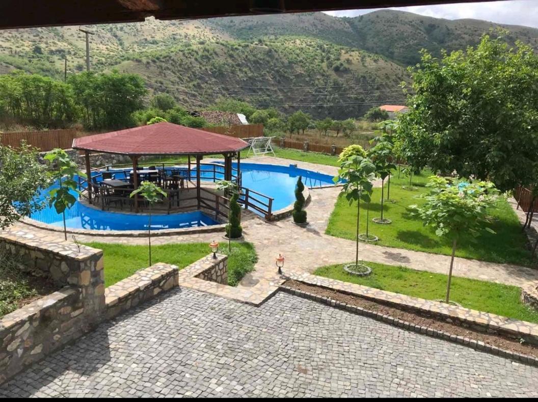 Vila Nika ヴェレス エクステリア 写真